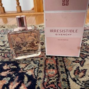 Irresistible givenchy